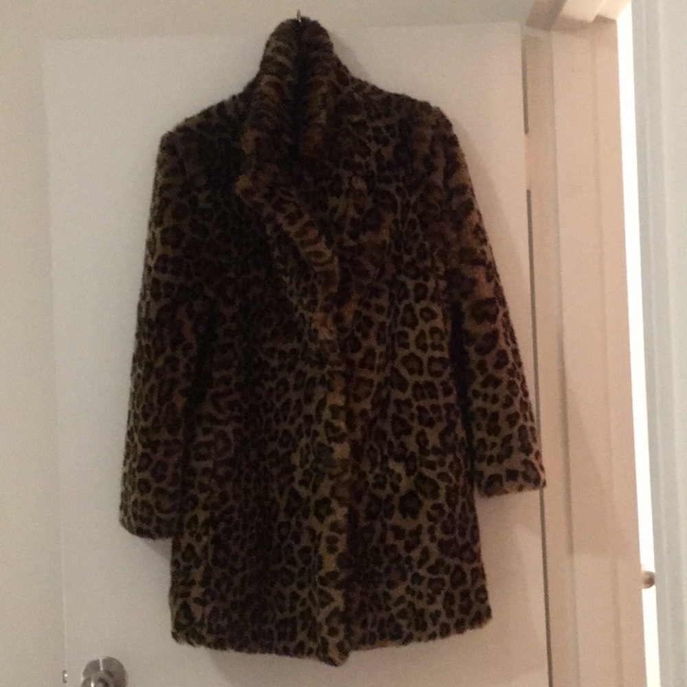 Zara leopard coat